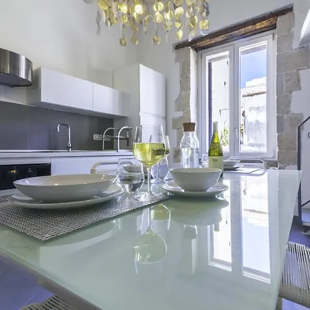 Apartment Mendozza Style Apt By Dimore In Sicily