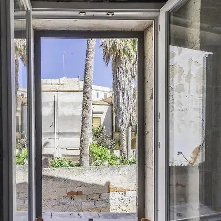 Mendozza Style Apt By Dimore In Sicily Apartment Syracuse