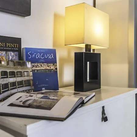 Apartamento Mendozza Style Apt By Dimore In Sicily *