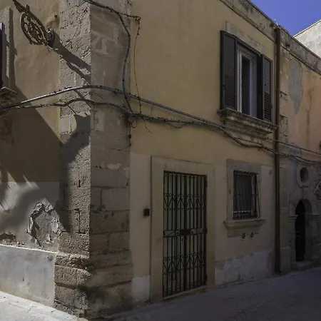 Mendozza Style Apt By Dimore In Sicily * Syracuse